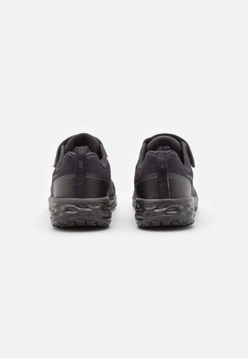 Nike Performance Nike Performance NIKE REVOLUTION 6 FLYEASE (PS - Neutral running shoes - black Saisonale Angebote