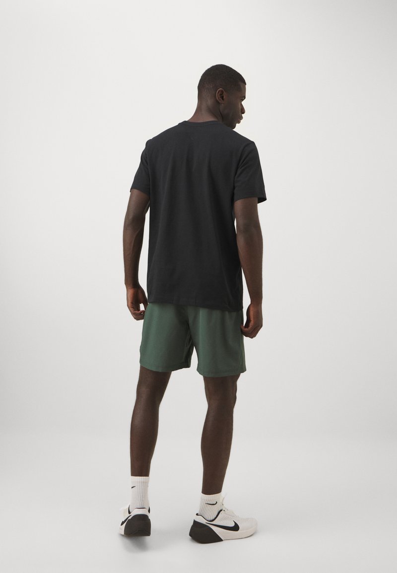 Nike Performance Nike Performance FORM SHORT - Sports shorts Tägliche Deals