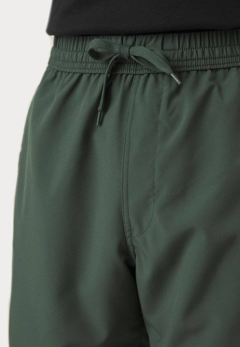 Nike Performance Nike Performance FORM SHORT - Sports shorts Tägliche Deals