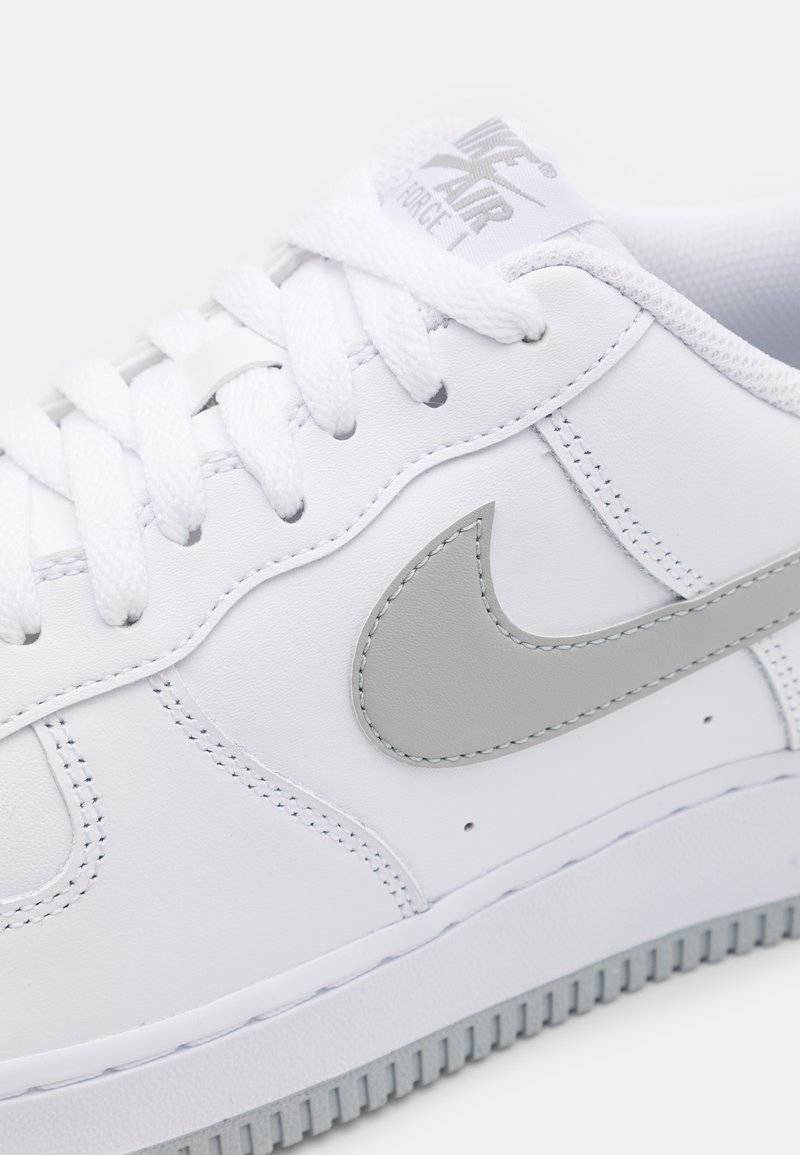 Nike Sportswear Nike Sportswear AIR FORCE 1 '07 - Trainers Nur für heute