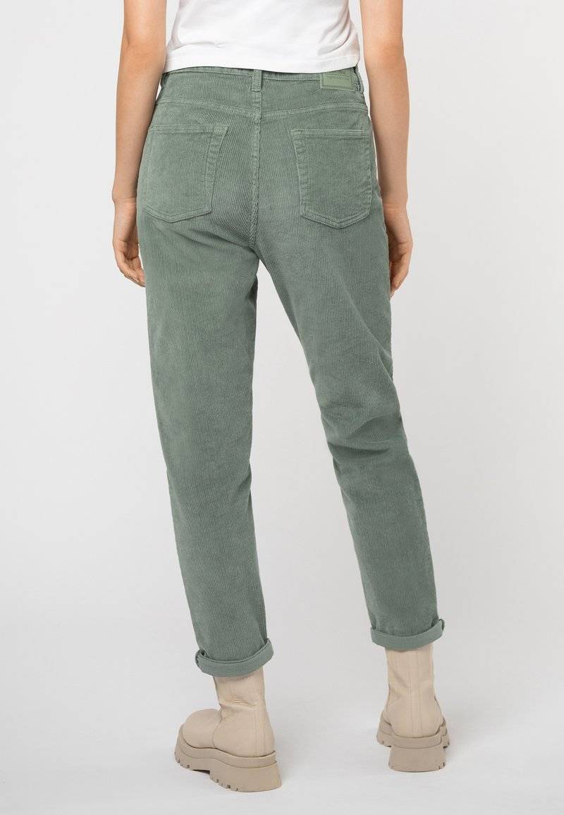 Eight 2 Nine Eight 2 Nine Trousers - middle green Großer Ausverkauf