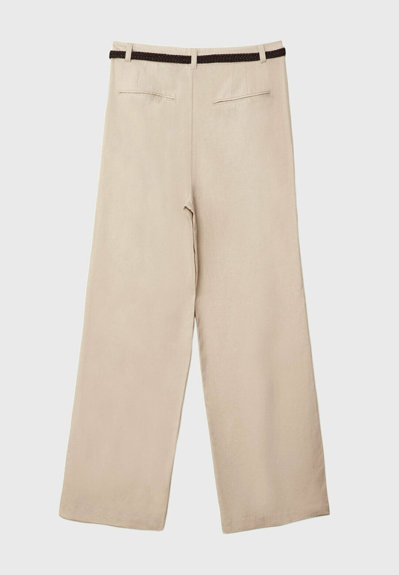 Stradivarius Stradivarius WITH BELT - Trousers - beige Begrenztes Angebot