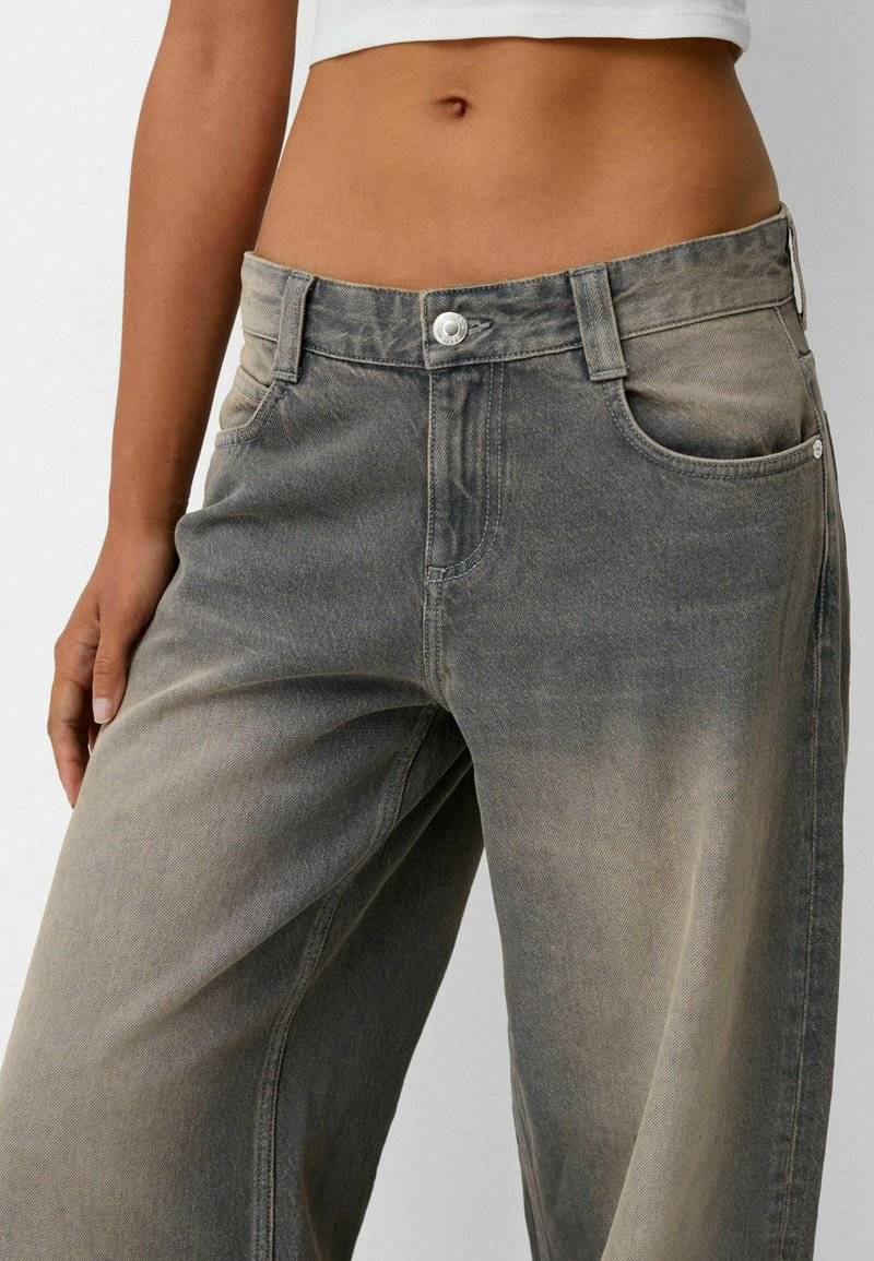 Bershka Bershka BALLOON FIT - Relaxed fit jeans - mottled dark grey Preisnachlass