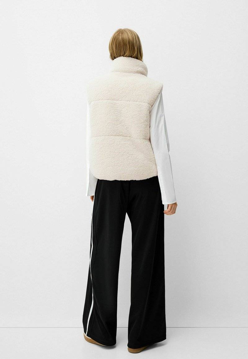 Bershka Bershka REVERSIBLE - Waistcoat - white Osterangebot