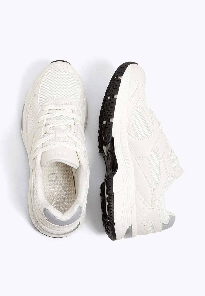 OYSHO OYSHO RETRO RUNNING - Training shoe - white Kostenlose Rückgabe