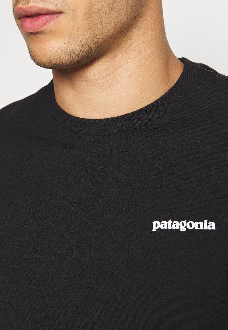 Patagonia Patagonia LOGO TEE - Print T-shirt - black Vatertagsangebot