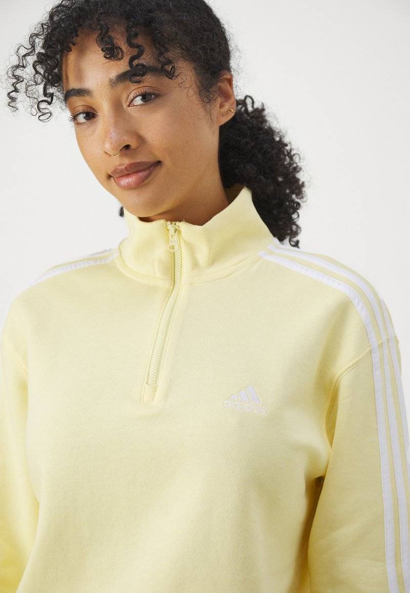 adidas Sportswear adidas Sportswear ESSENTIALS 3-STRIPES QUARTER ZIP - Sweatshirt - almost yellow Große Rabatte