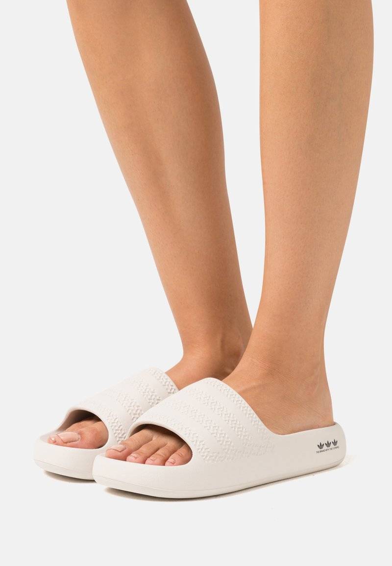 adidas Originals adidas Originals ADILETTE AYOON - Mules - beige Nur noch ein Tag übrig