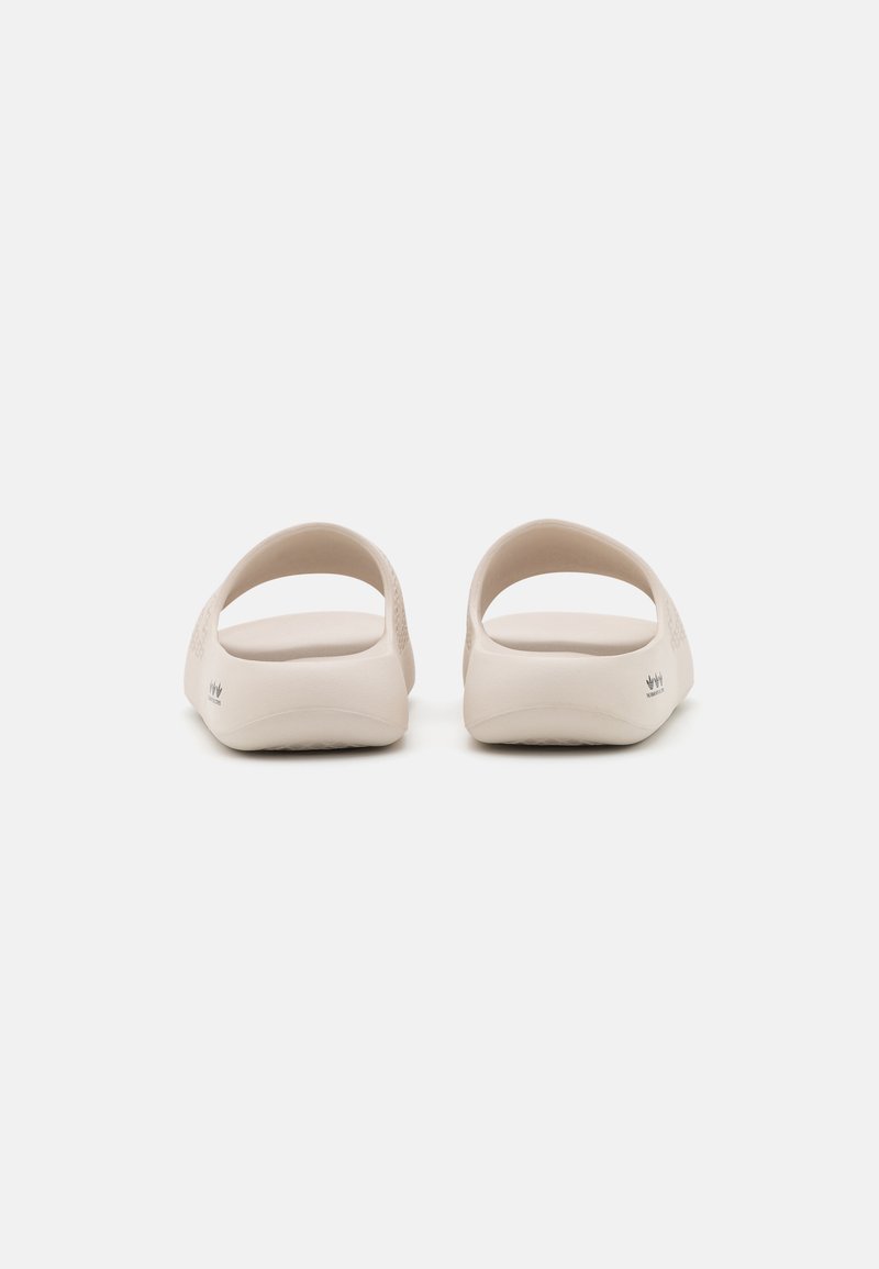 adidas Originals adidas Originals ADILETTE AYOON - Mules - beige Nur noch ein Tag übrig