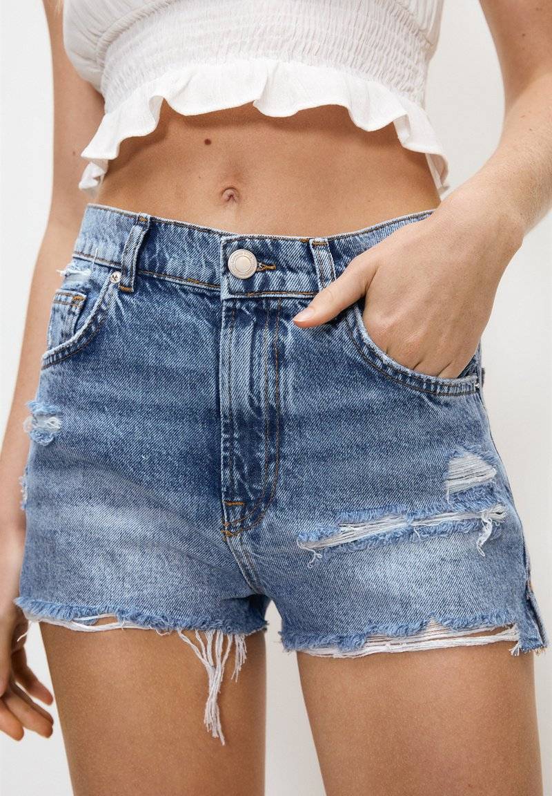 PULL&BEAR PULL&BEAR Denim shorts - blue denim Begrenztes Angebot