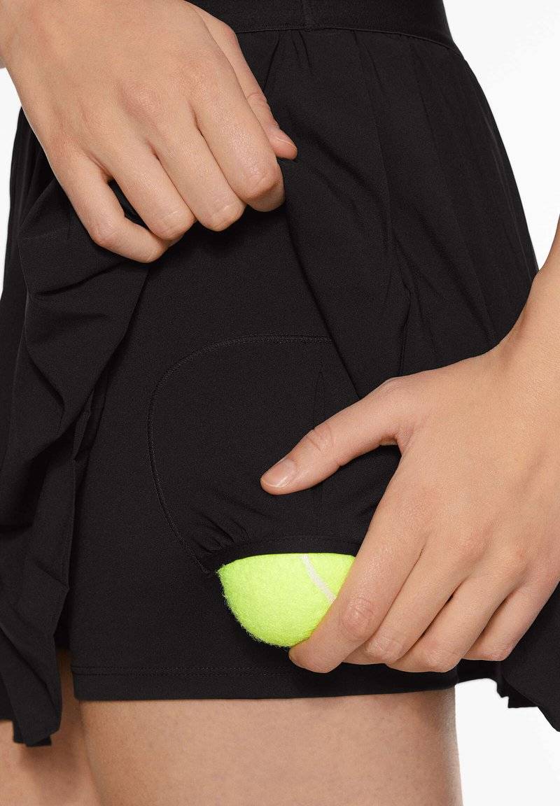 OYSHO OYSHO PLEATED COMPRESSIVE - Sports skirt - black Kostenlose Rückgabe