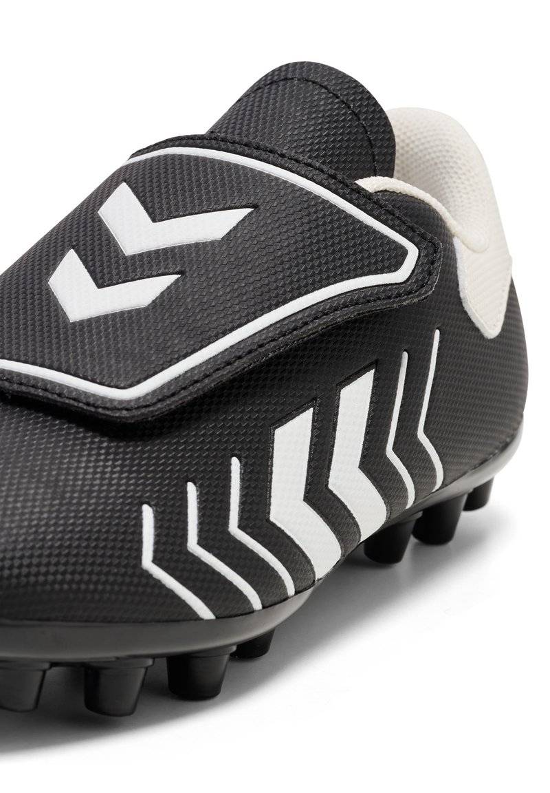 Hummel Hummel HATTRICK MG JR UNISEX - Moulded stud football boots - black white Letzte 2 Tage