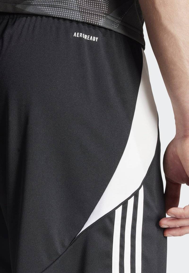 adidas Performance adidas Performance TIRO 24 - Sports shorts Nur noch ein Tag übrig