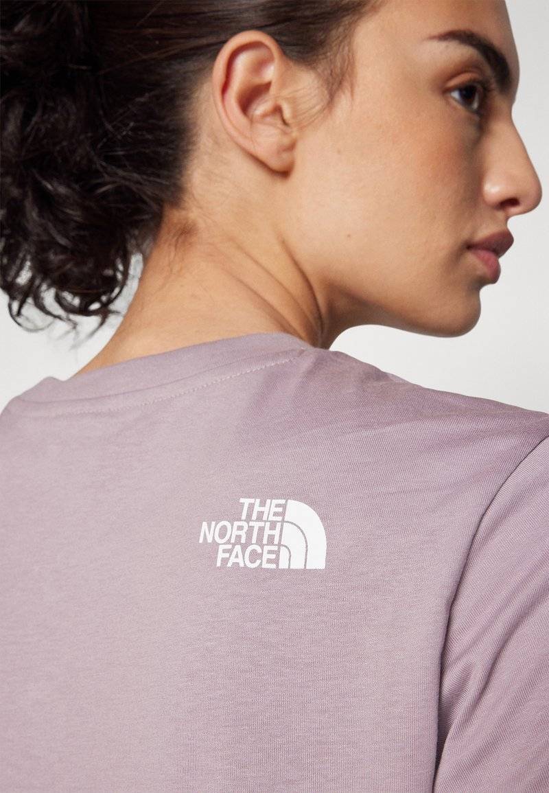 The North Face The North Face SIMPLE DOME - Print T-shirt - purple chalk Fabrikladen