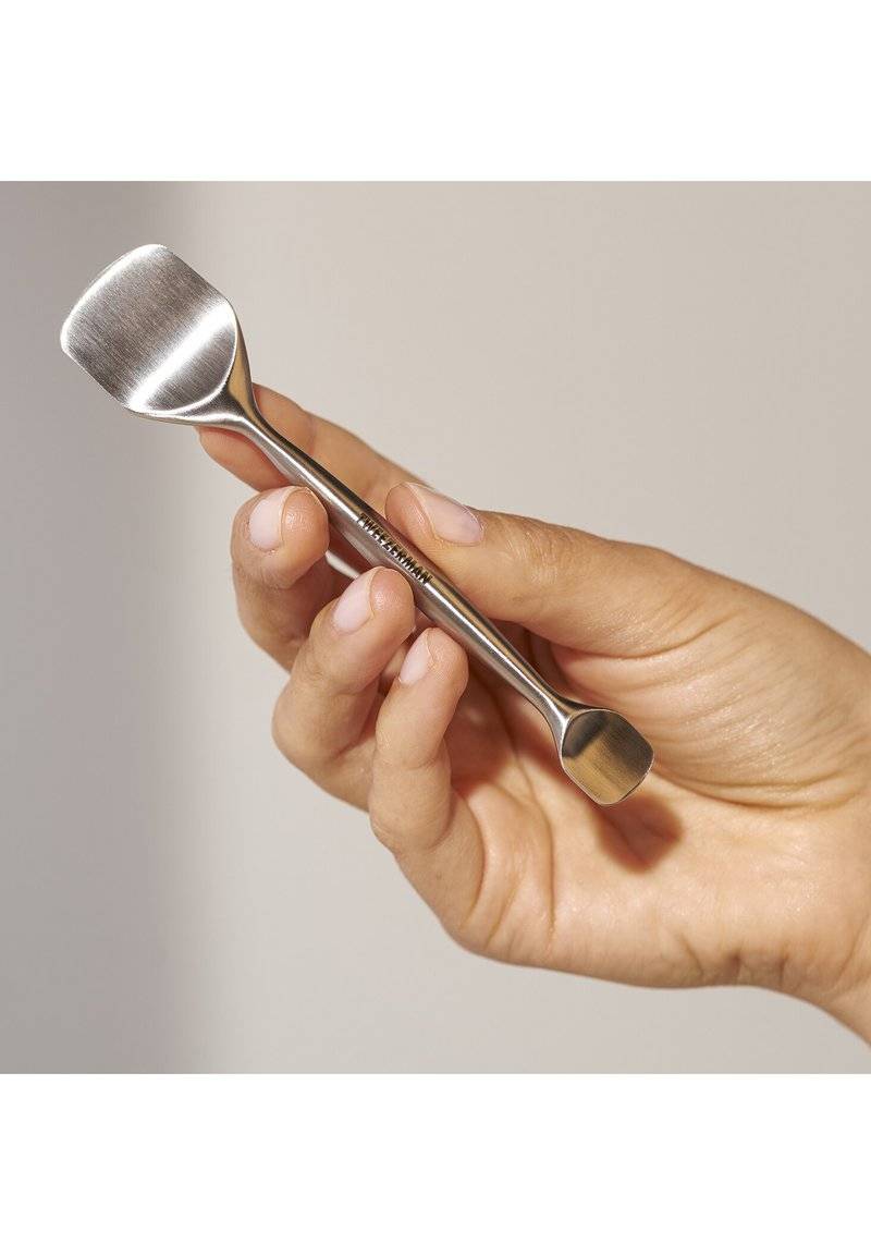 TWEEZERMAN TWEEZERMAN PORE PREP TOOL - Skincare tool - silver Meist gekauft