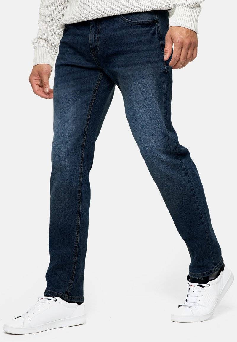 INDICODE JEANS INDICODE JEANS INSANTINO - Straight leg jeans - rinse wash Letzter Tag