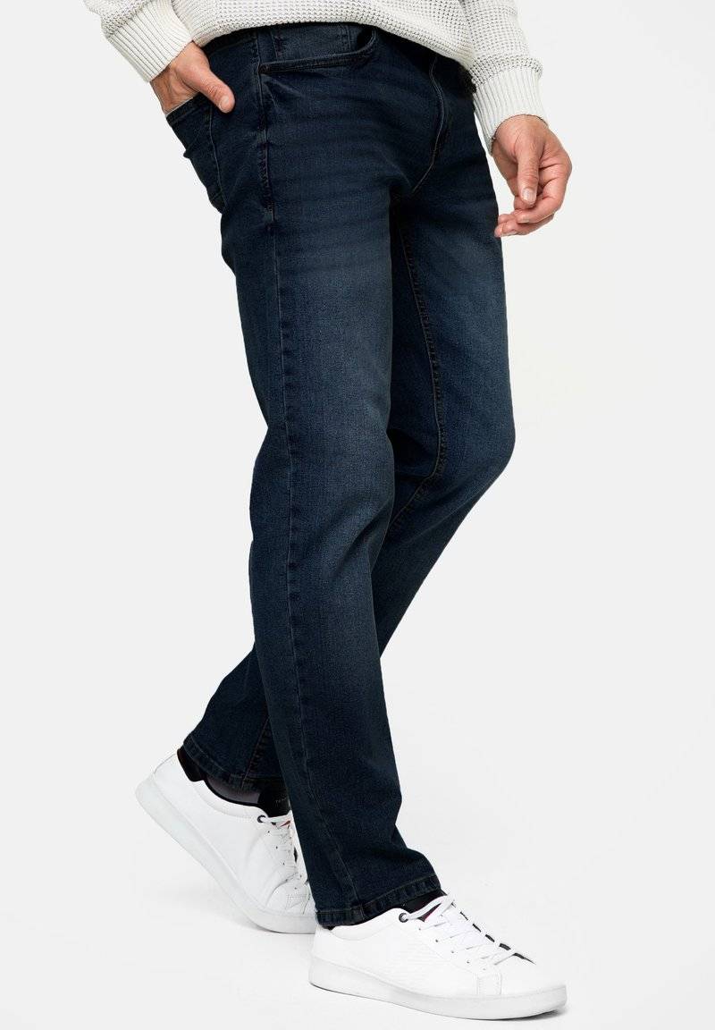 INDICODE JEANS INDICODE JEANS INSANTINO - Straight leg jeans - rinse wash Letzter Tag