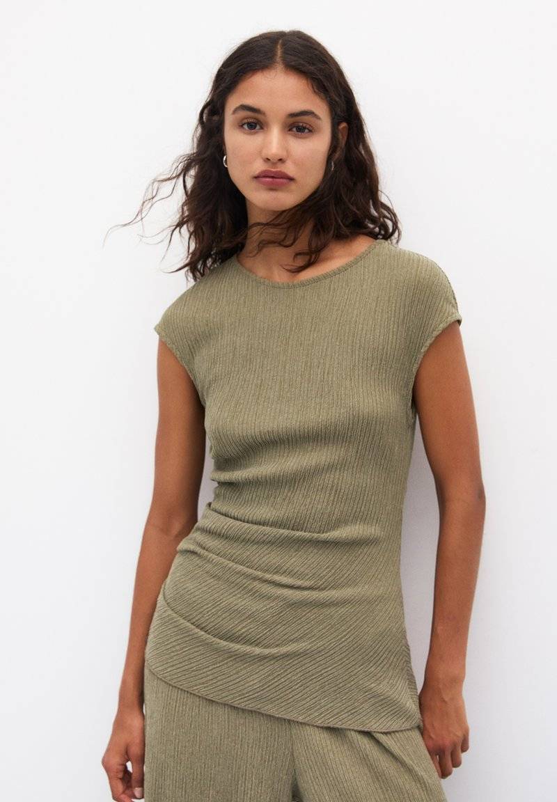 PULL&BEAR PULL&BEAR GATHERED SLEEVELESS - Blouse - khaki Discount Store für neue Produkte