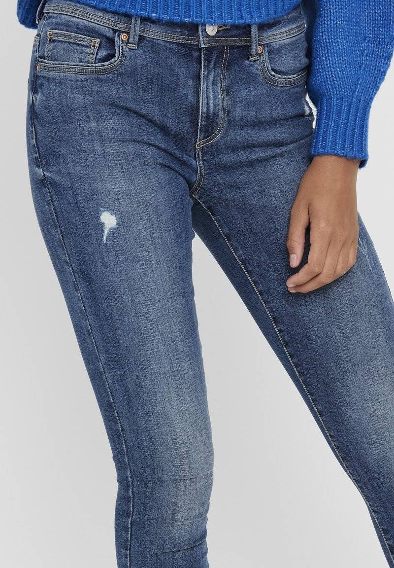 ONLY ONLY ONLWAUW LIFE MID - Jeans Skinny Fit - medium blue denim 50% Rabatt mit kostenlosem Versand