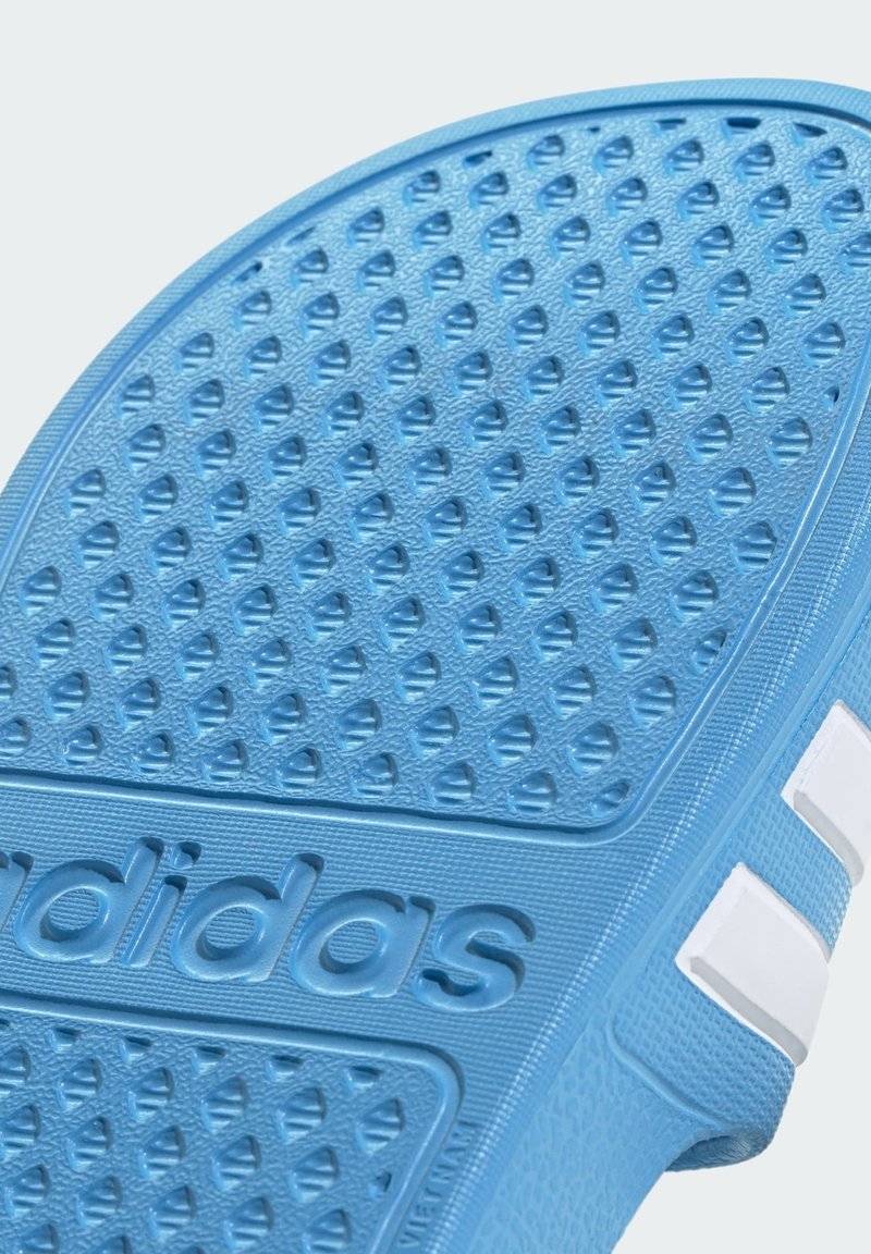 adidas Performance adidas Performance ADILETTE AQUA - Pool slides - blue burst cloud white blue burst Top Angebot