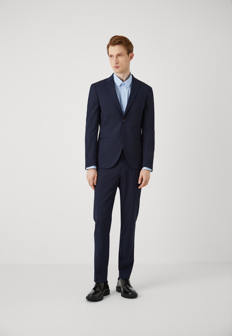 Isaac Dewhirst Isaac Dewhirst BASIC PLAIN SUIT SET - Suit - dark blue Discount Store für neue Produkte