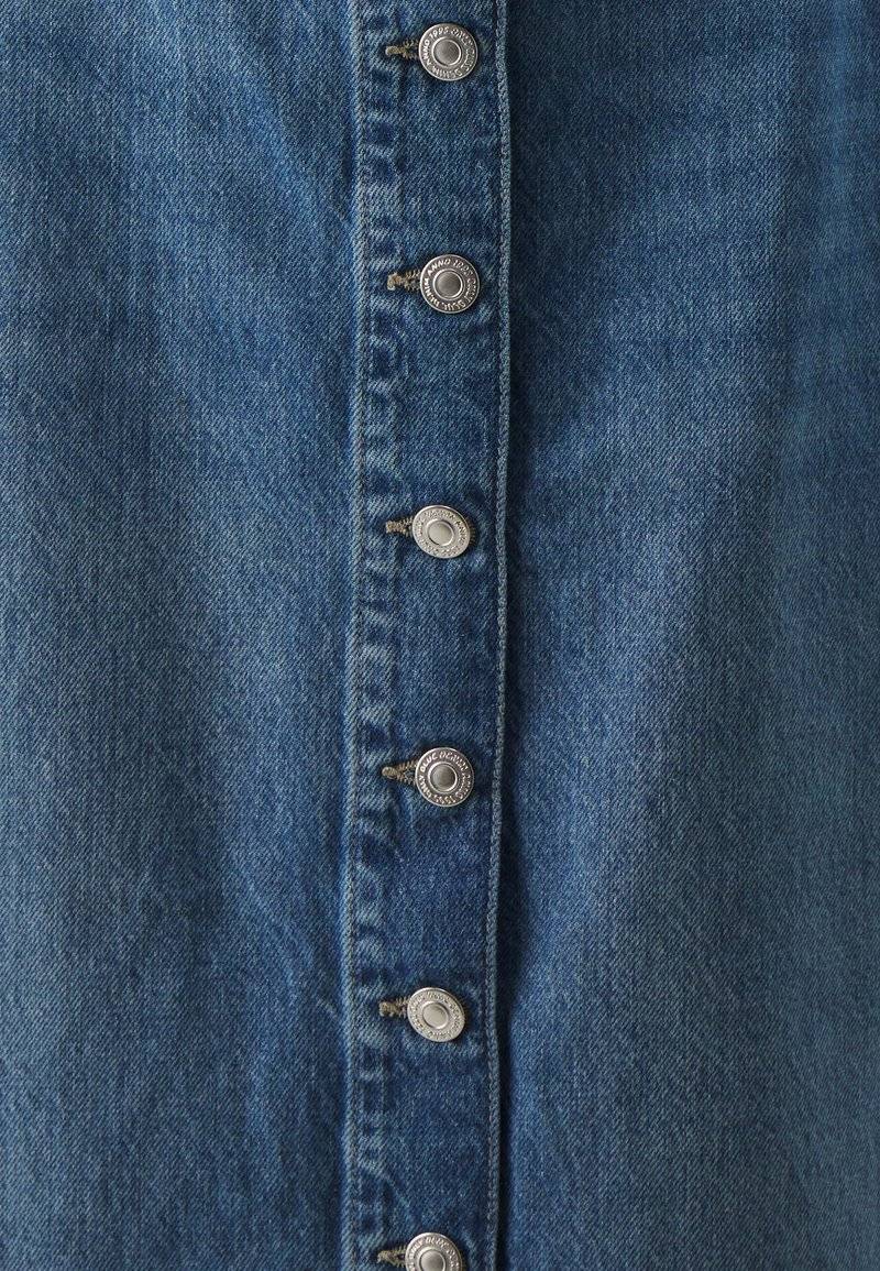 ONLY ONLY ONLCECE MIDI BUTTON SKIRT - A-line skirt - medium blue denim Super Rabatt
