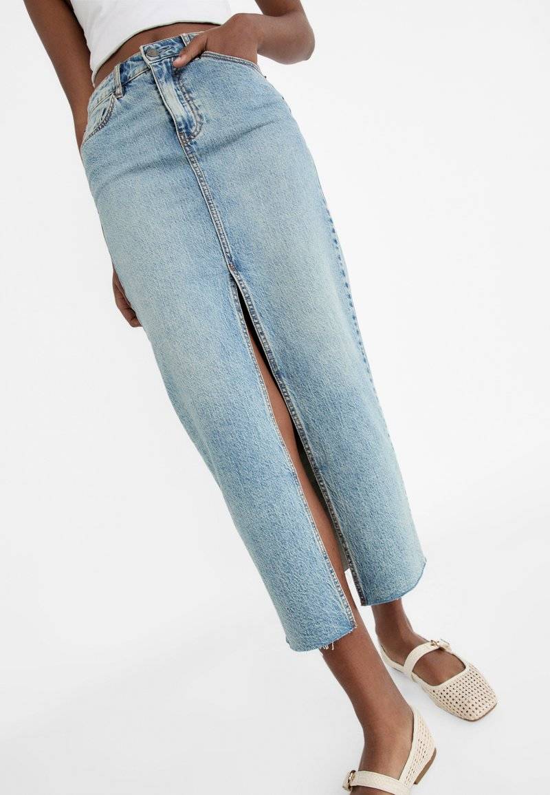 Stradivarius Stradivarius IM COMFORT-FIT - Maxi skirt - stone blue denim Fabrikladen
