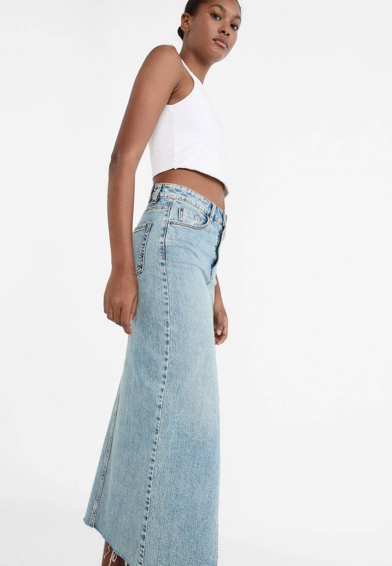 Stradivarius Stradivarius IM COMFORT-FIT - Maxi skirt - stone blue denim Fabrikladen
