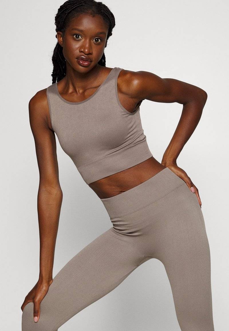 ONLY Play ONLY Play ONPJAIA LIFE SEAM SHORT - Top - brown Online Outlet