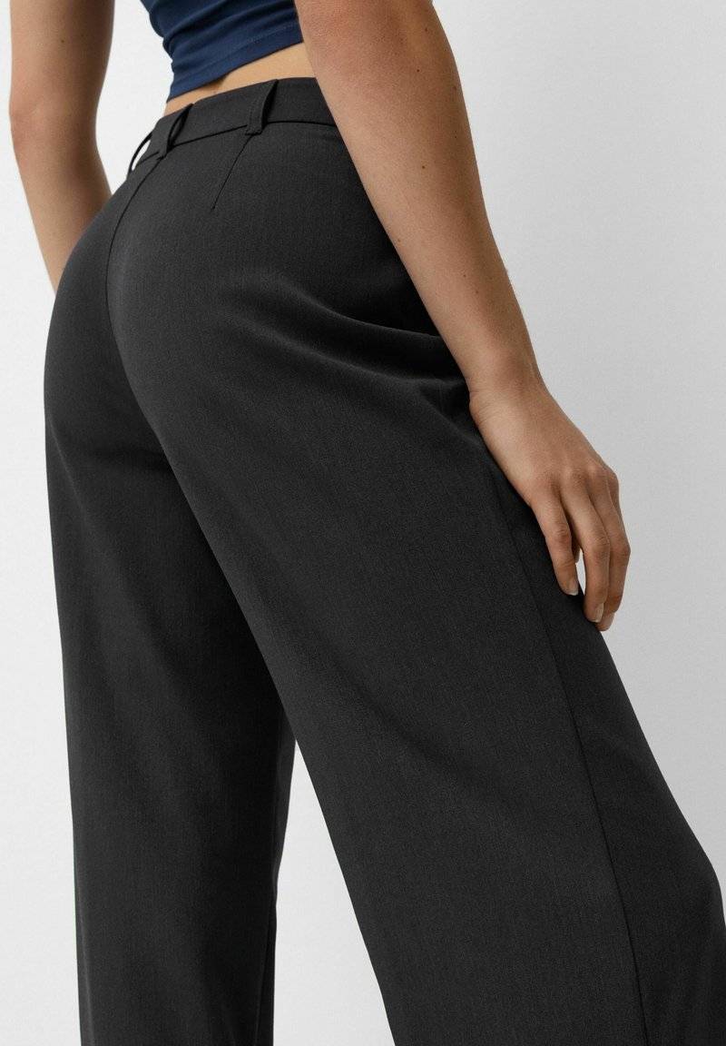 Bershka Bershka Trousers - mottled grey Letzter Tag