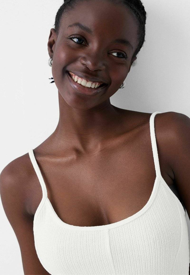 Bershka Bershka PRINTED - PLAYSUIT - Jumpsuit - white 50% Rabatt mit kostenlosem Versand