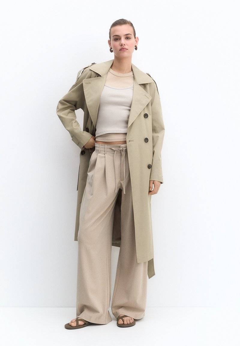 PULL&BEAR PULL&BEAR BASIC - Trenchcoat - beige Im Verkauf