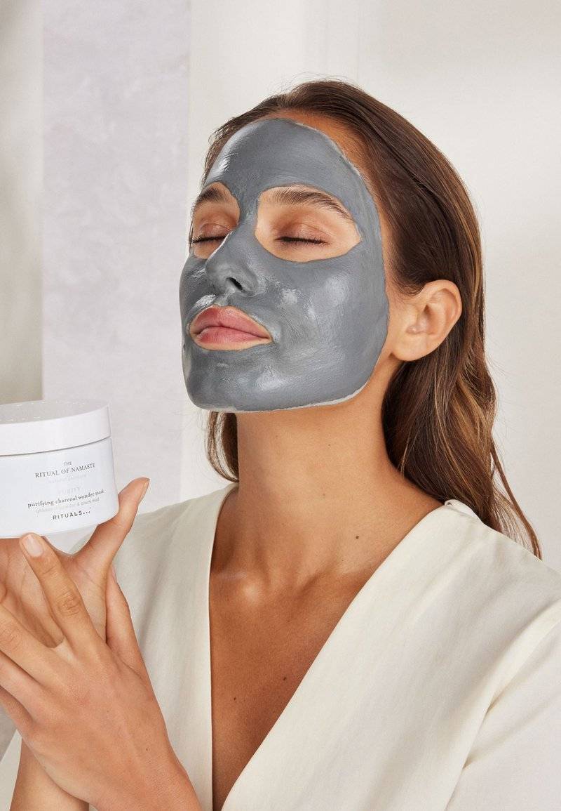 Rituals Rituals THE RITUAL OF NAMASTE PURIFYING CHARCOAL MASK - Face mask Tiefpreis