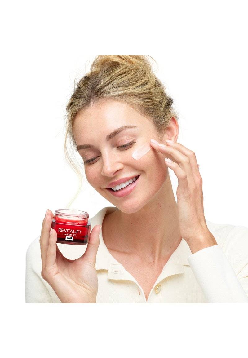 L'Oréal Paris Skin L'Oréal Paris Skin REVITALIFT LASER DAYCREAM - Face cream Preisnachlass