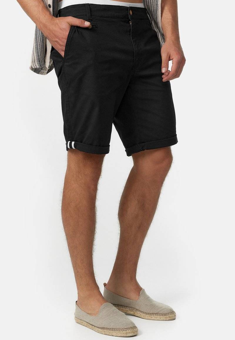 INDICODE JEANS INDICODE JEANS Shorts - black Neueste Mode