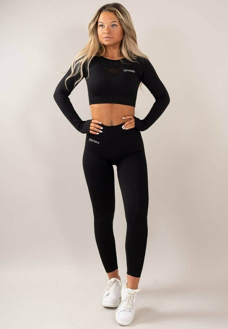 Divina Divina FOUR - Long sleeved top - black Nur für heute