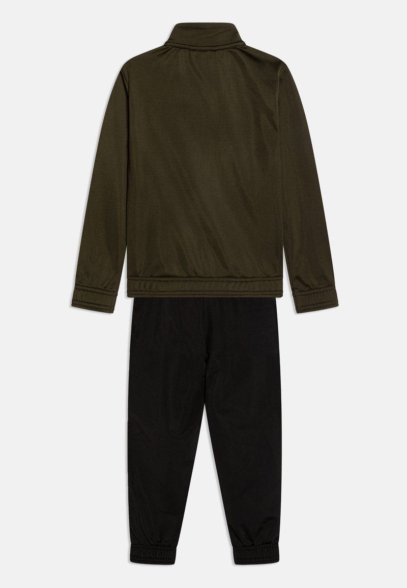 Puma Puma SUIT UNISEX SET - Tracksuit - dark olive Riesige Rabatte