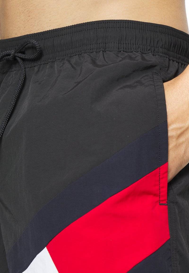 Tommy Hilfiger Tommy Hilfiger DRAWSTRING - Swimming shorts - black 50% Rabatt für begrenzte Zeit