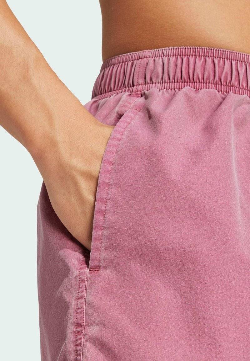 adidas Sportswear adidas Sportswear WASHED OUT CIX - Swimming shorts - preloved crimson white Rabatte dieses Monats