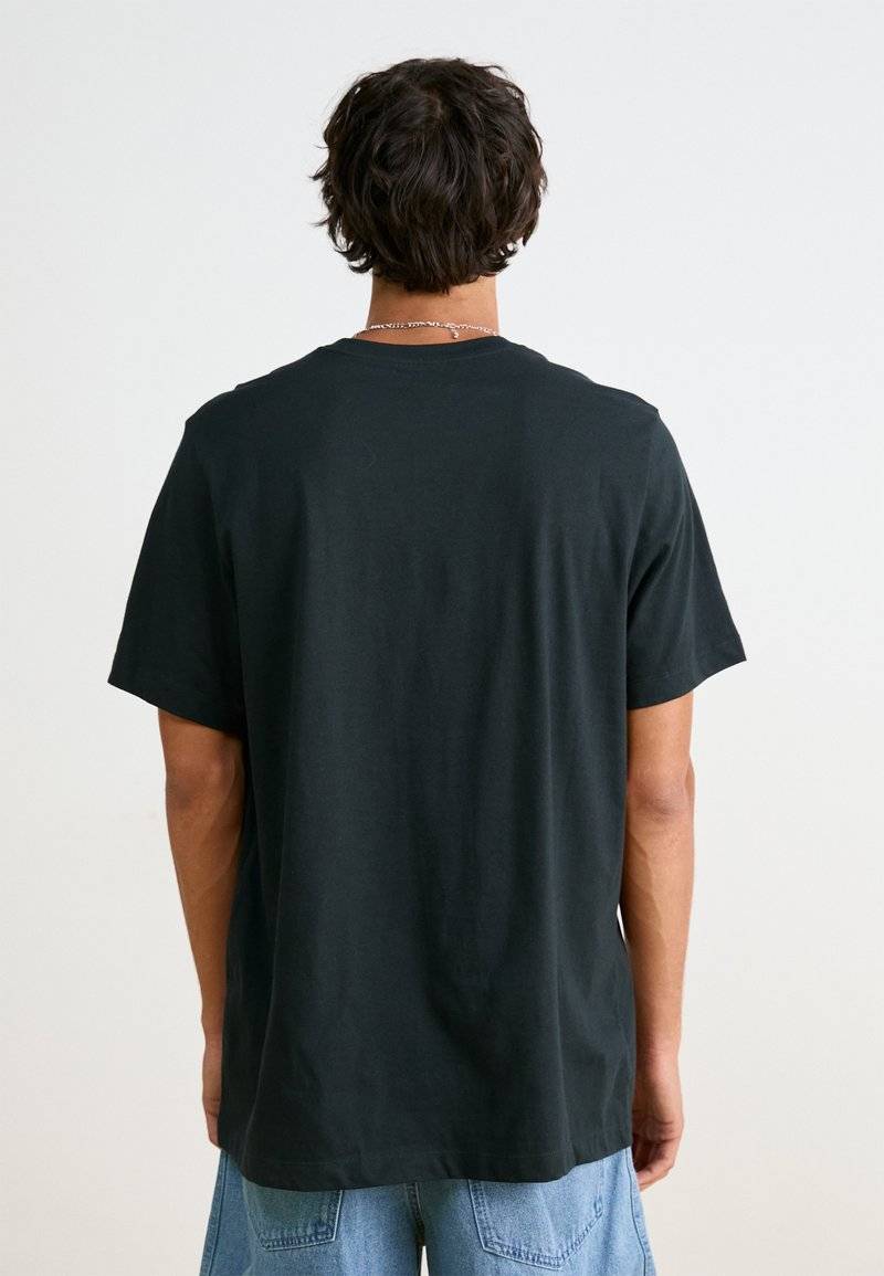 Nike Sportswear Nike Sportswear TEE FUTURA - Print T-shirt - black Begrenzte Freigabe