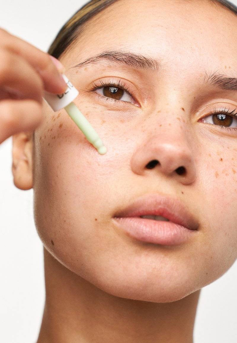 KIKO Milano KIKO Milano SMART DROPS DETOX DETOX BOOSTER - Serum Großer Ausverkauf