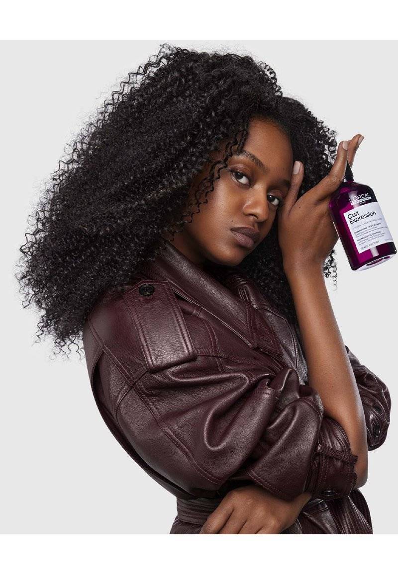 L'OREAL PROFESSIONNEL L'OREAL PROFESSIONNEL CURL EXPRESSION ANTI-BUILDUP CLEANSING JELLY FOR WAVY, CURLY AND COILY HAIR - Shampoo Muttertagsangebot