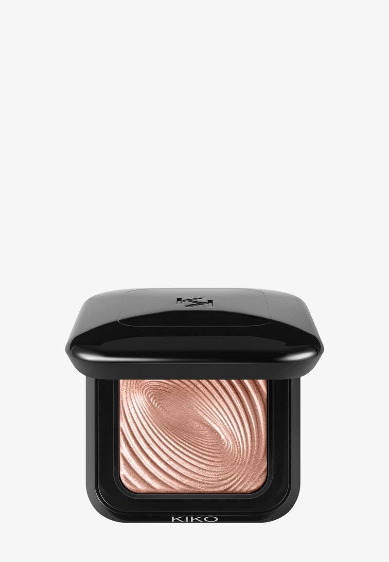 KIKO Milano KIKO Milano WATER EYESHADOW 18 - Eye shadow - 200 champagne Vatertagsangebot
