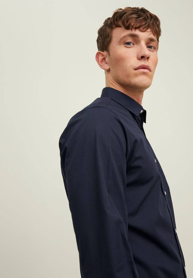 Jack & Jones Jack & Jones JJJOE SHIRT PLAIN - Formal shirt - navy blazer Online Outlet