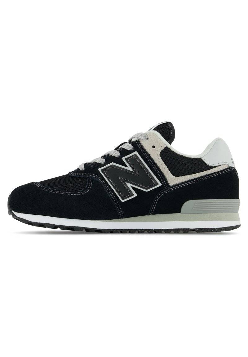 New Balance New Balance 574 UNISEX - Trainers - black white Günstig kaufen