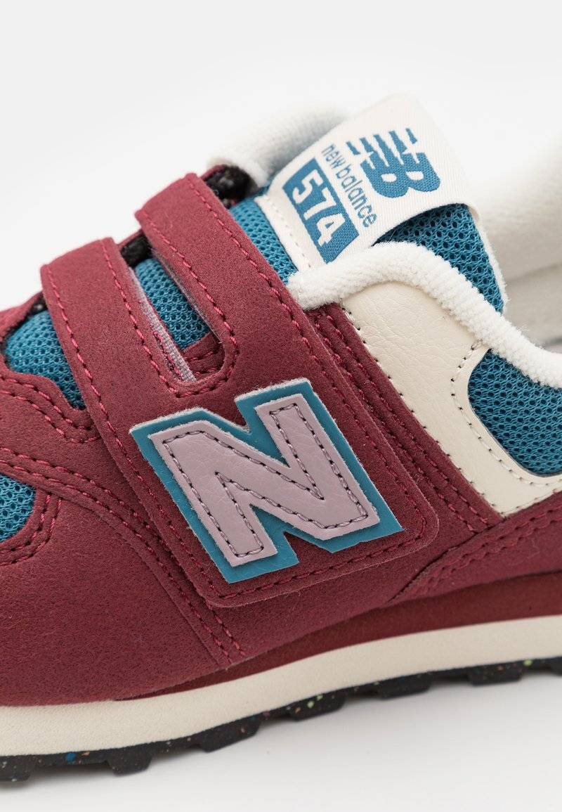 New Balance New Balance 574 UNISEX - Trainers - classic crimson Flash Sale