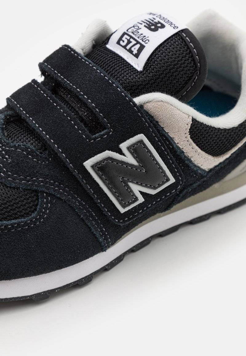 New Balance New Balance 574 UNISEX - Trainers - black Begrenztes Angebot