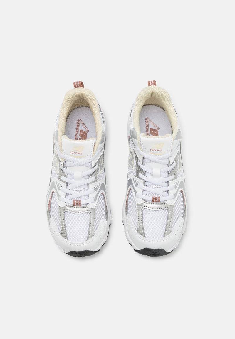 New Balance New Balance 530 UNISEX - Trainers - white Exklusivangebot
