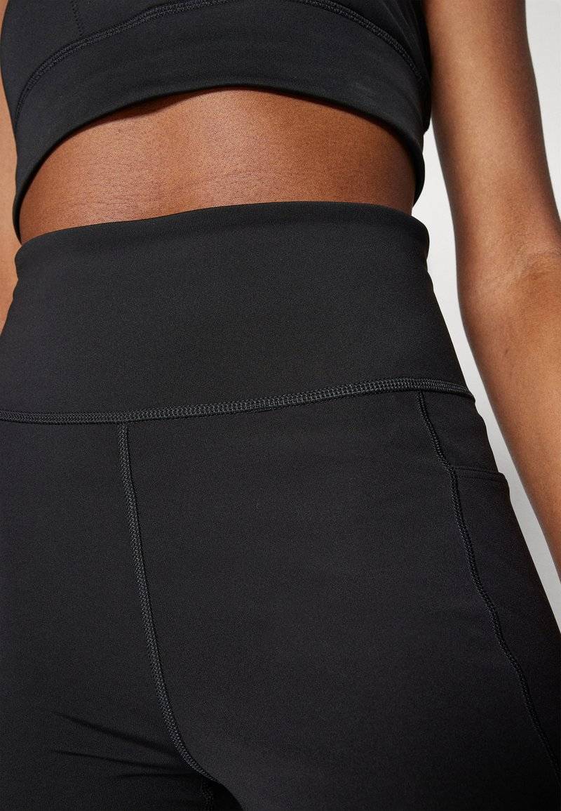 adidas Performance adidas Performance OWN THE RUN SHORT - Leggings - black Vatertagsangebot