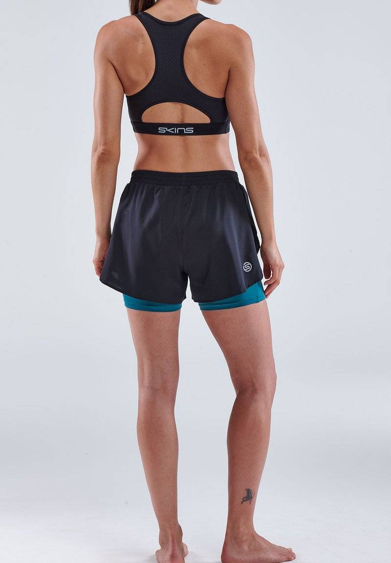 Skins Skins Sports shorts - black Tiefpreis
